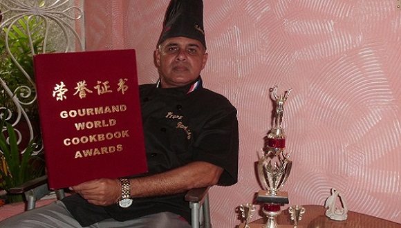 frank rodrc3adguez miembro de la sociedad culinaria internacional nitza villapol fue merecedor del premio al mejor libro de cocina del mundo parc3ads 2011