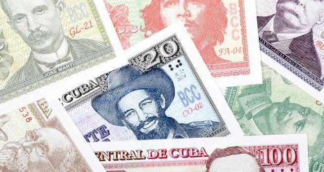 pesos cubanos dinero monedas salario 1